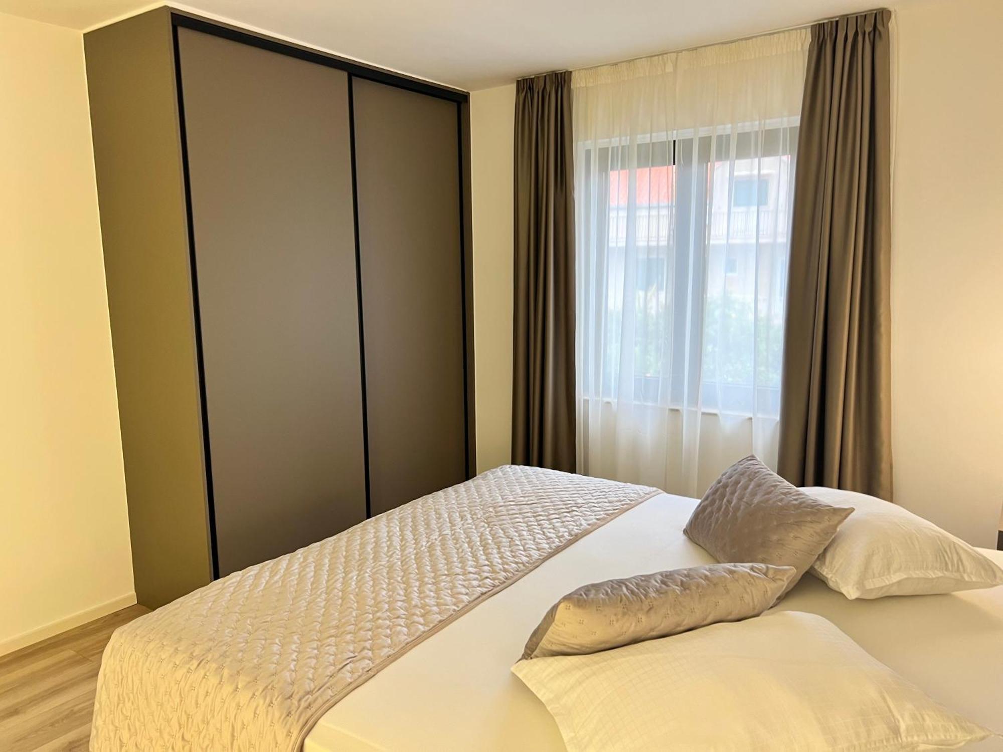 Apartmani Ivelic 苏佩塔尔 外观 照片