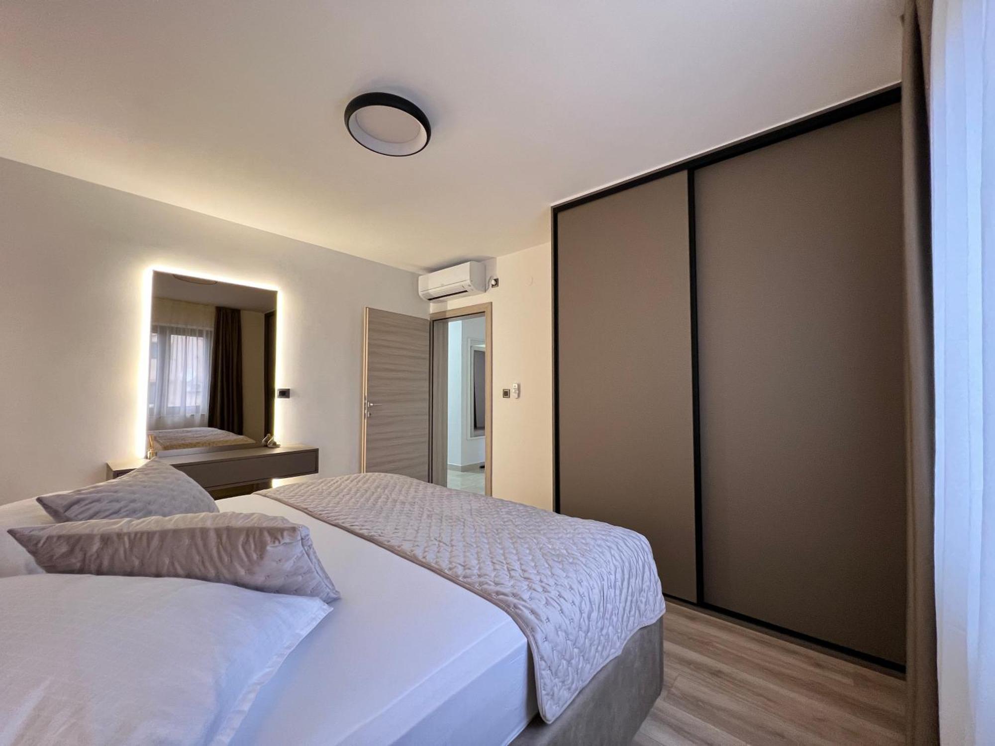 Apartmani Ivelic 苏佩塔尔 外观 照片