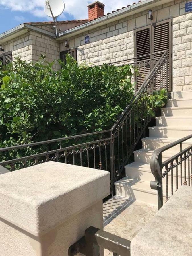 Apartmani Ivelic 苏佩塔尔 外观 照片